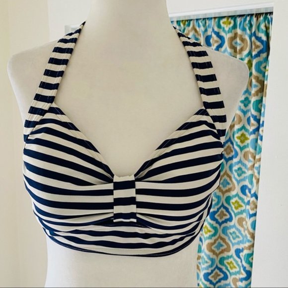 Lands' End Retro-inspired navy blue and white striped bikini (size 6) - Picture 5 of 13